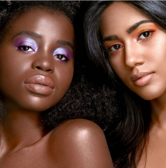 NIB $32 Huda Beauty Obsessions Eyeshadow Palette 9 Shades - Picture 3 of 10